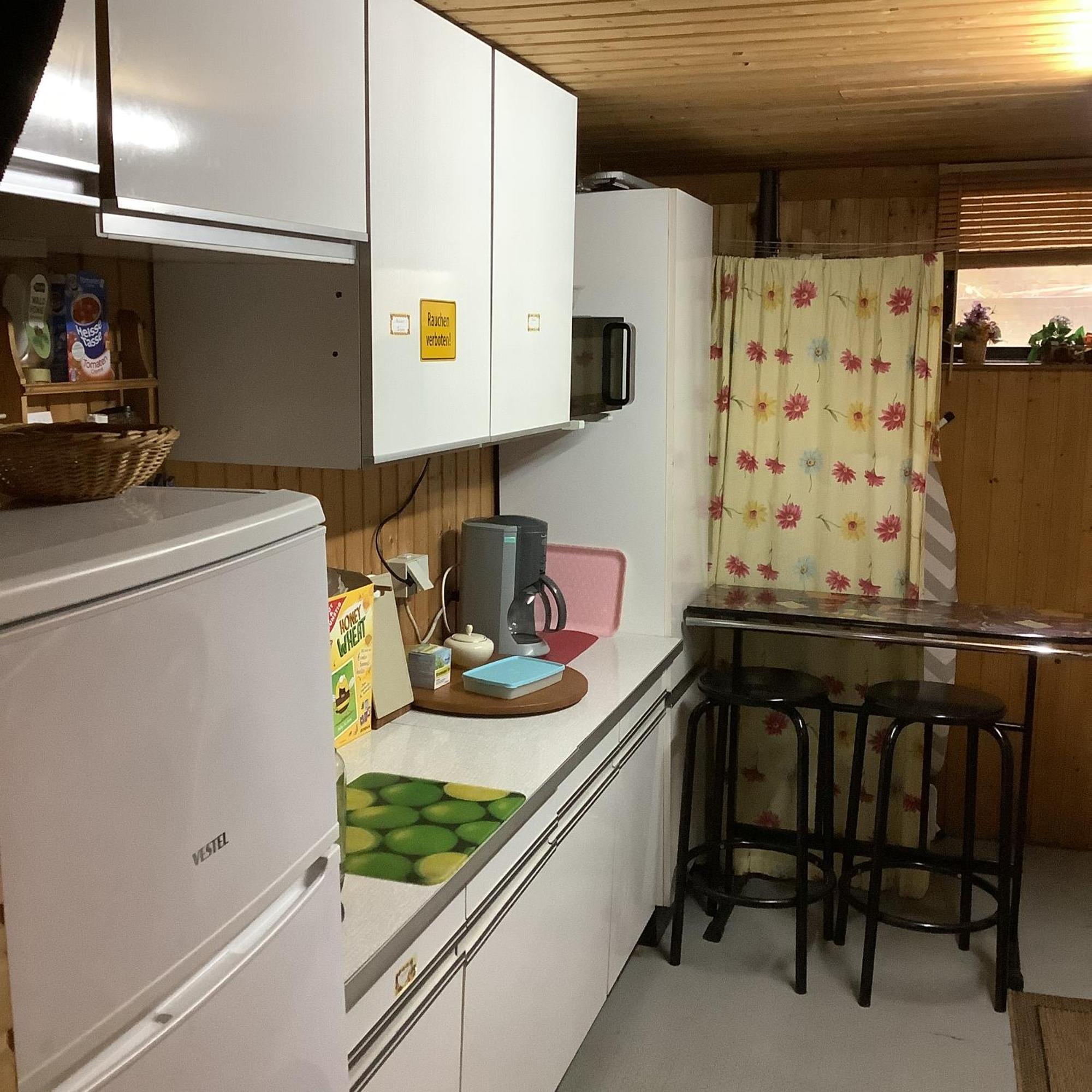 Schoenes Doppelbettzimmer Im Untergeschoss Inkl Parkplatz Nach Verfuegbarkeit エッセン エクステリア 写真